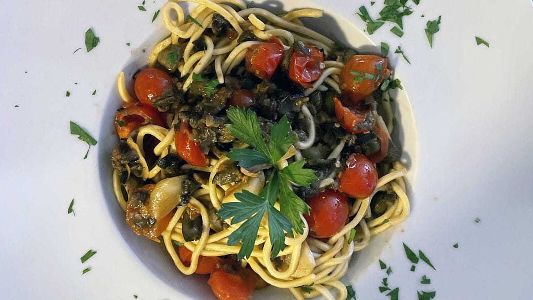 Spaguetti Putanesca. Post Fata Resurgo. El Escorial